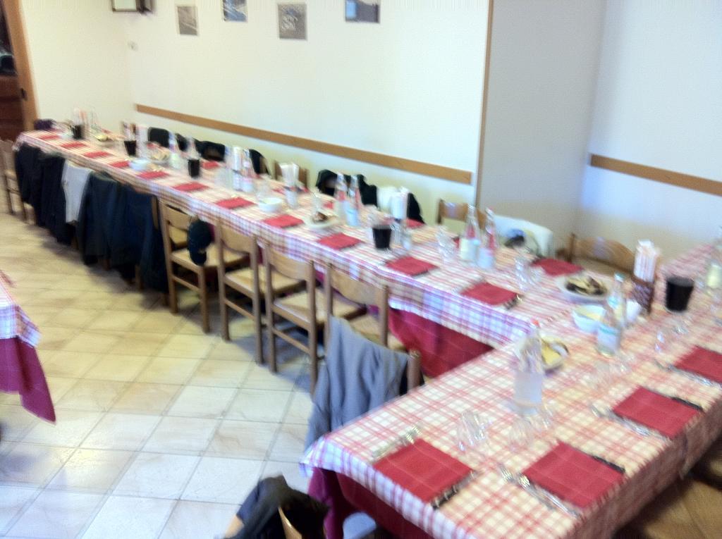 Bar Trattoria Colombina Affittacamere Bossico Luaran gambar